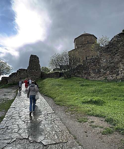 manastir jvari