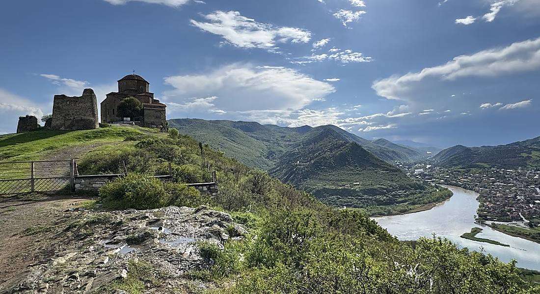 manastir jvari