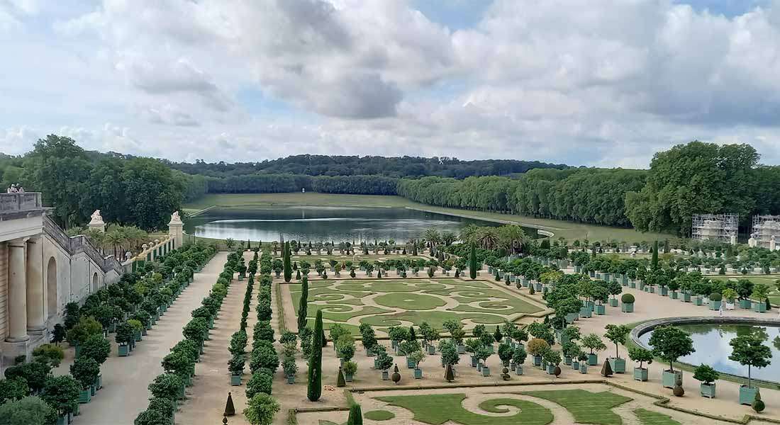 Versailles