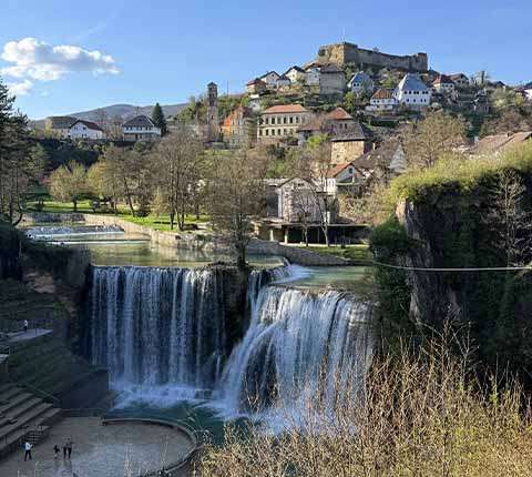 Jajce: saznajte zašto ga morate posjetiti!